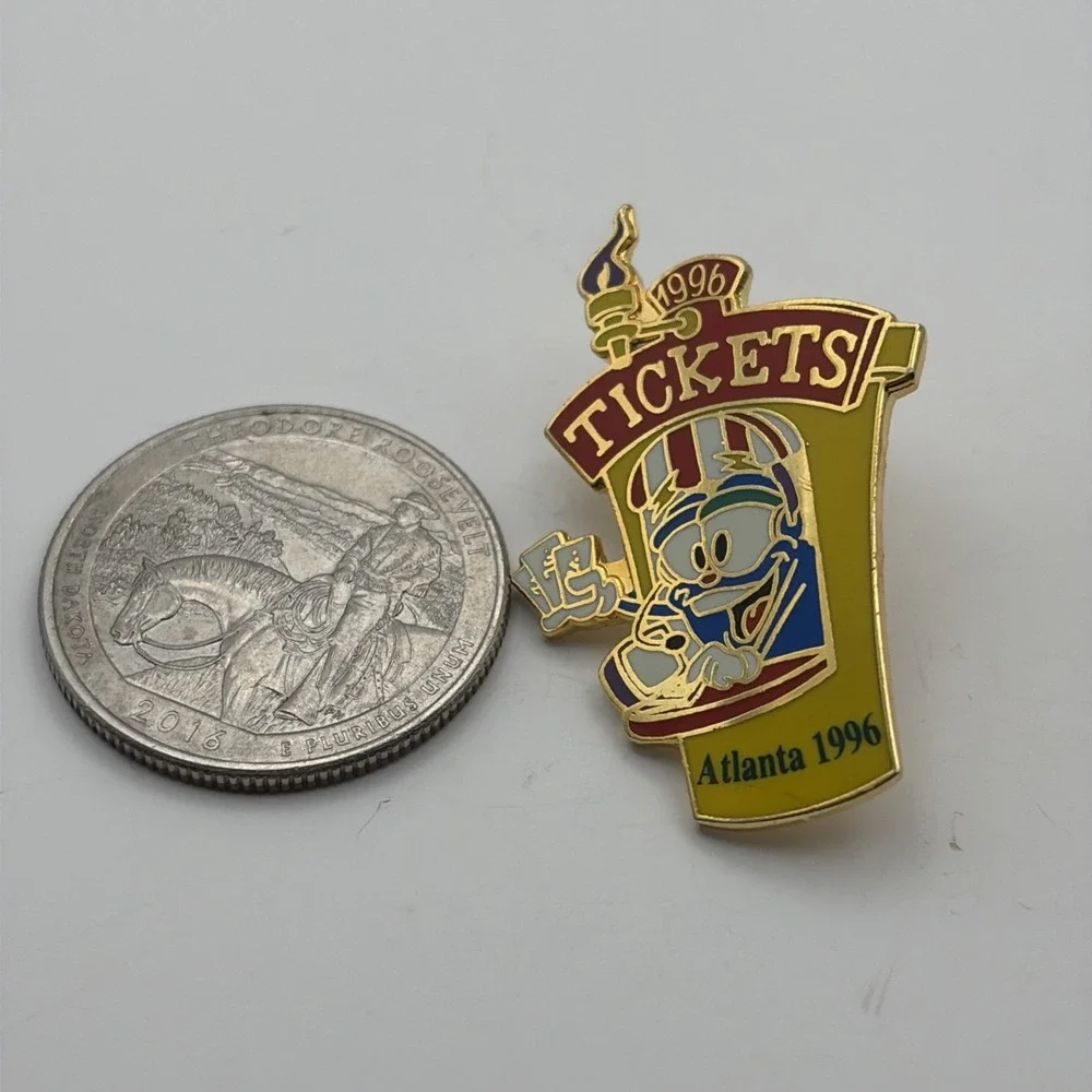 1996 Atlanta Summer Olympics‎ Izzy Mascot Ticket Booth Lapel Hat Pin Vintage